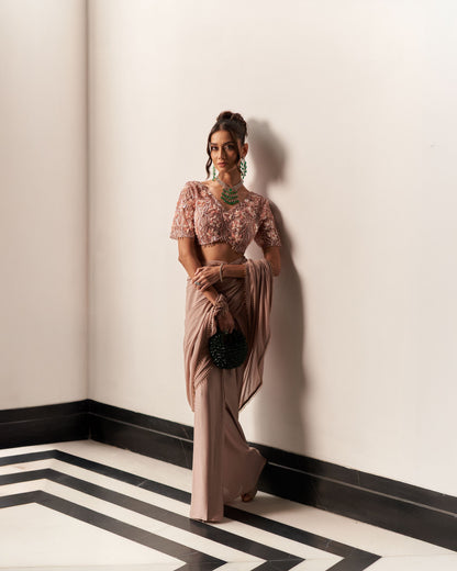 Blouse With Drape Saree