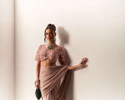 Blouse With Drape Saree