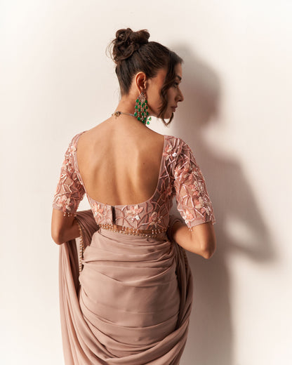 Blouse With Drape Saree